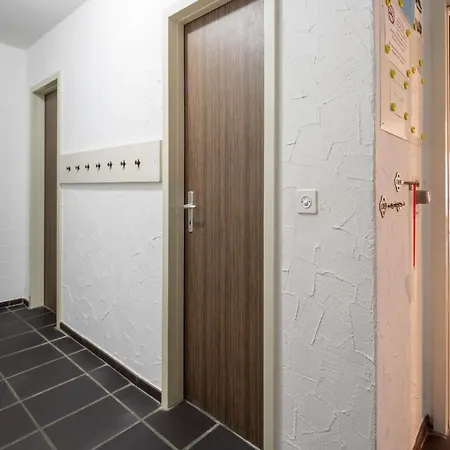 Daire Apartment Val Signina 3-5 By Interhome