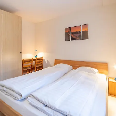 Apartment Val Signina 3-5 By Interhome Laax