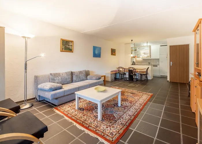 Apartment Homes Val Signina 3-5 Laax